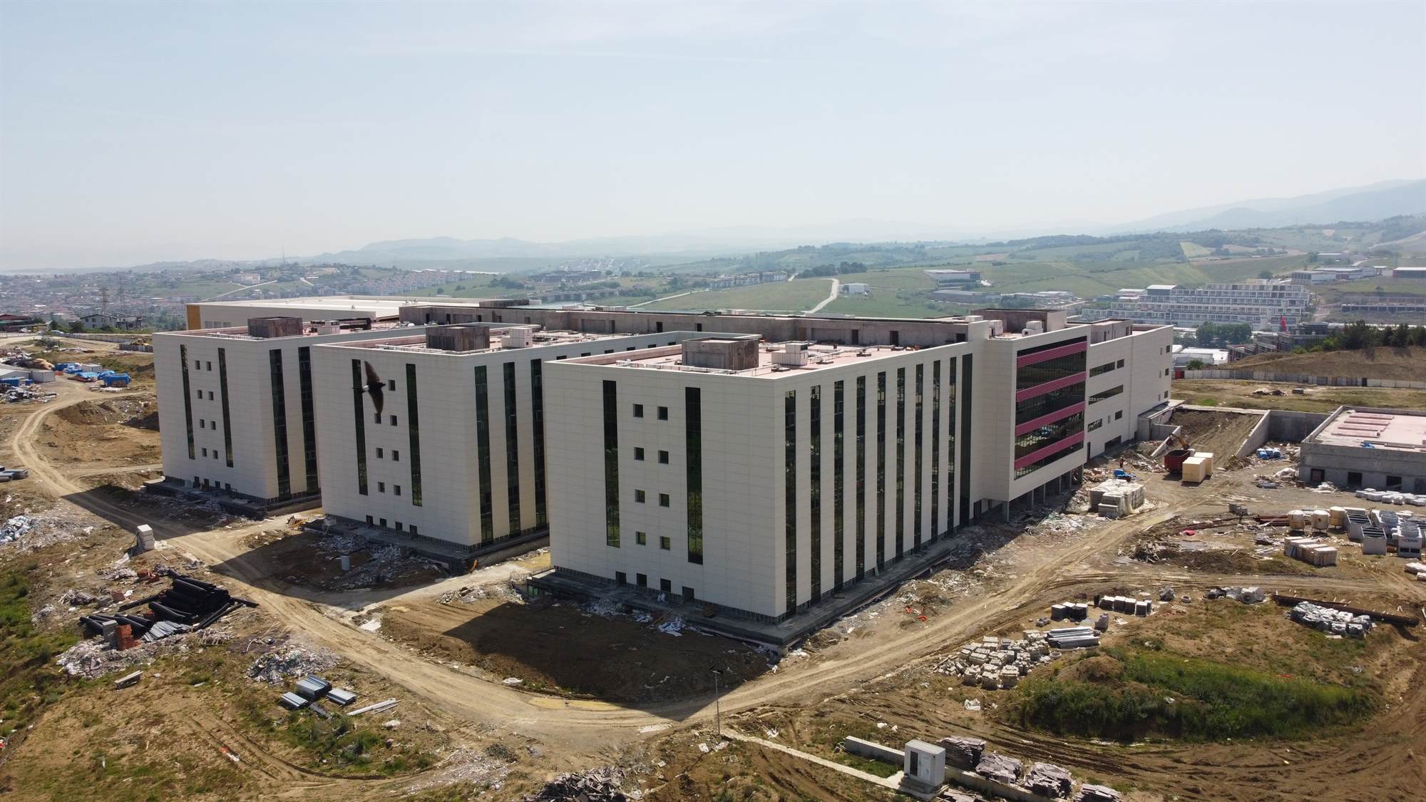 Yapım aşamasındaki sağlık tesisi görüntüsü